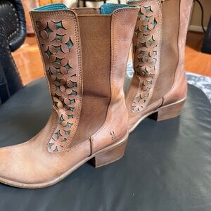 Roan by Bed Stu Malaysia Pecan Women Boot Size 8